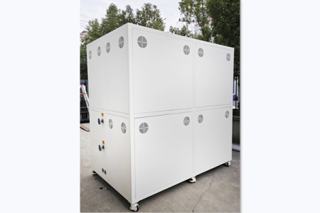 高低温全封闭循环器的精密控制与工程挑战