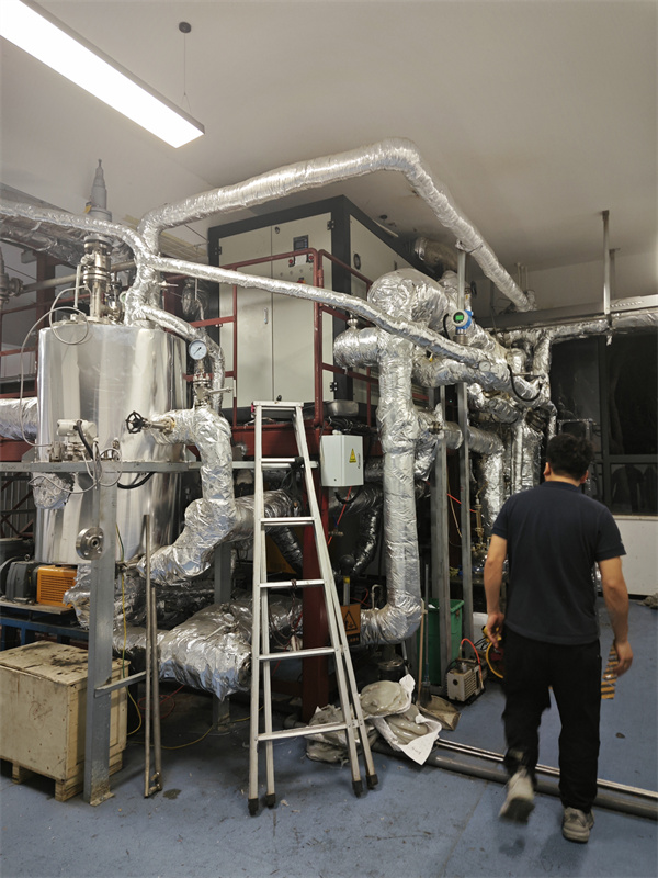 yl6809永利高低温控温系统设备实拍图4